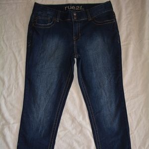 NWOT Women's RUE21 9/10 Skinny Jeans Dark Wash BTS